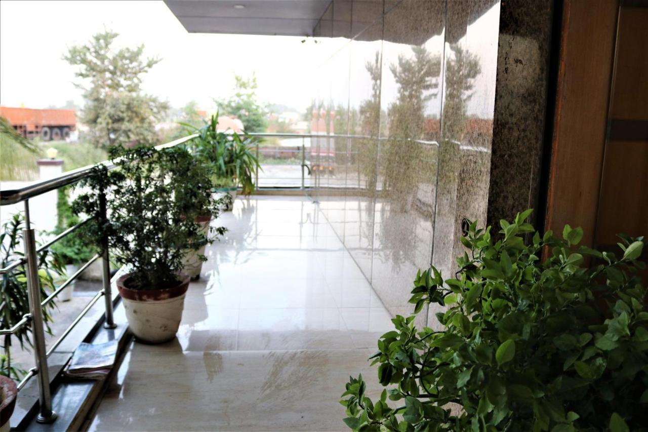 Hotel Vaishnavi Heights Aurangabad  Exterior photo