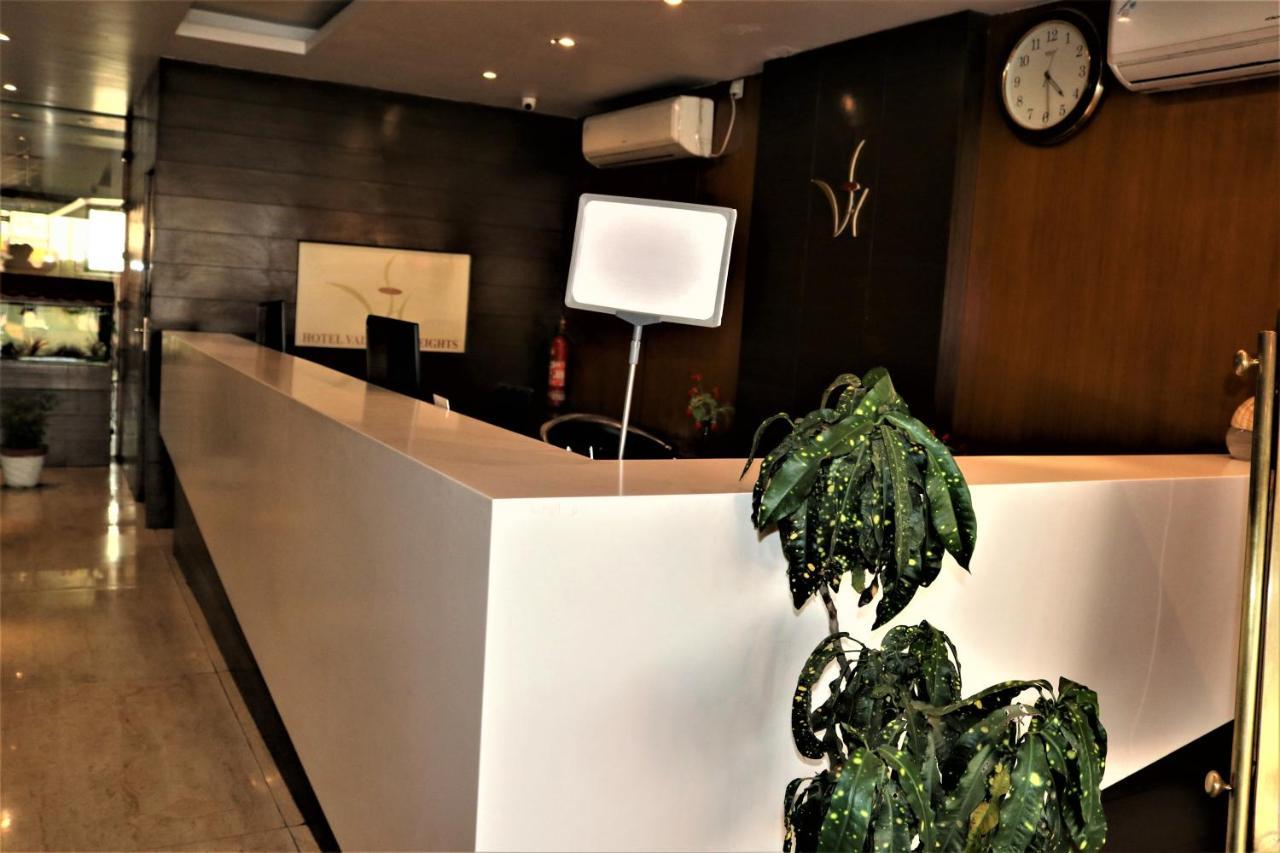 Hotel Vaishnavi Heights Aurangabad  Exterior photo